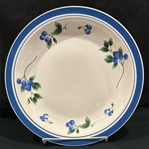 LL Bean Blueberry Stoneware Chop Plate (Platter) 12" Round